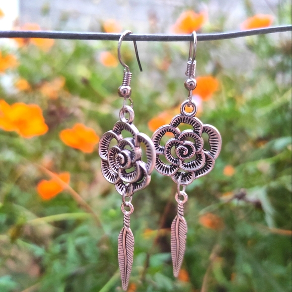 NIKETAM Jewelry - EARRINGS - SALE -